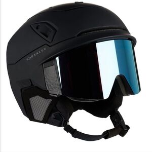 Oakley MOD7 Matte Black Helmet & Visor